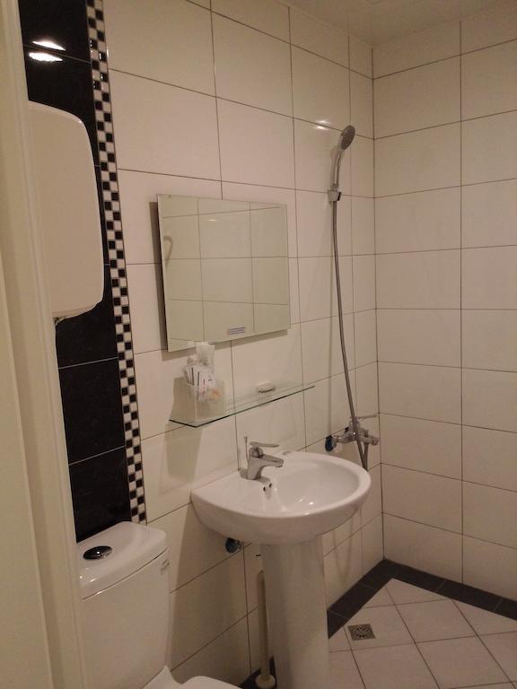 Tilon Hotel Pingtung Room photo